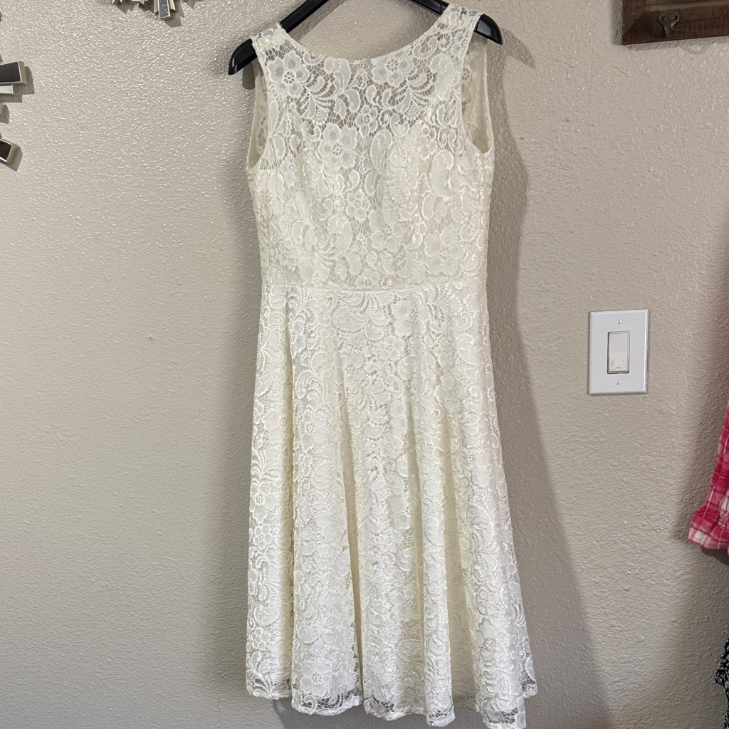Bianco Evento Wedding Ivory Lace Midi Dress
